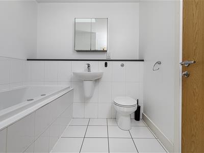 Picture 18